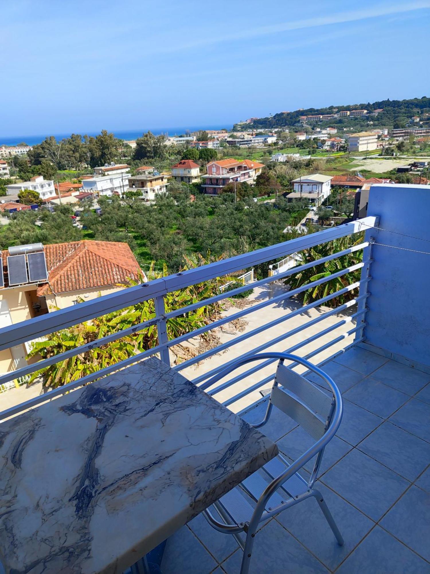 Yanna & Lägenhet Tsilivi (Zakynthos)