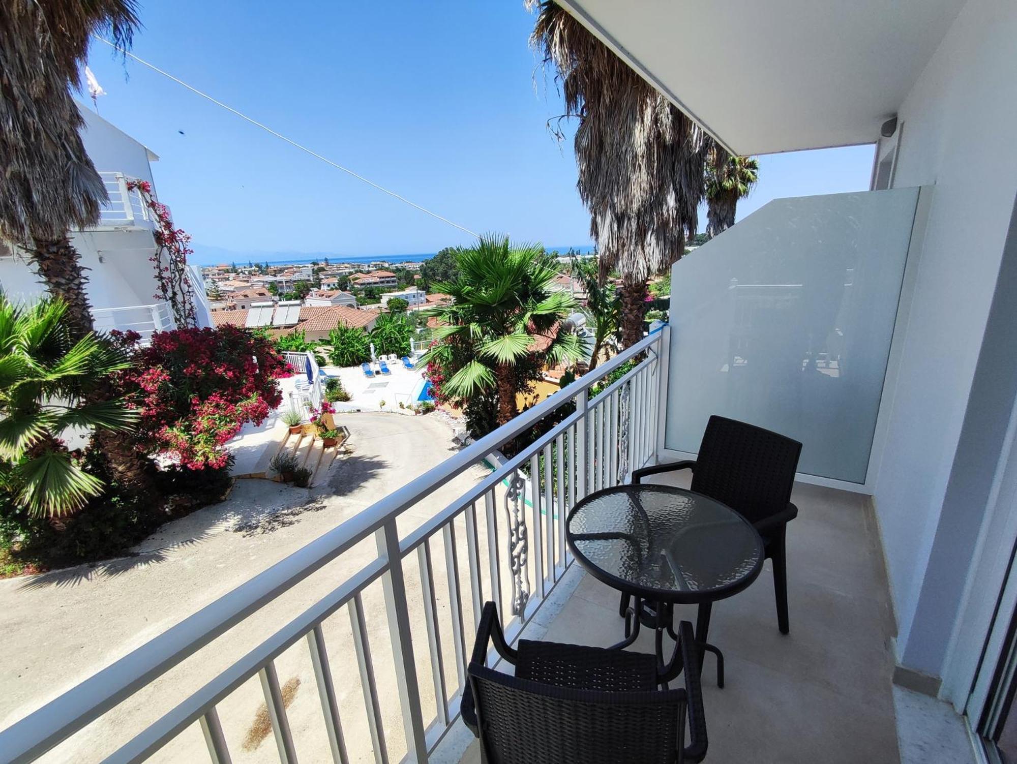 Yanna & Apartment Tsilivi (Zakynthos)