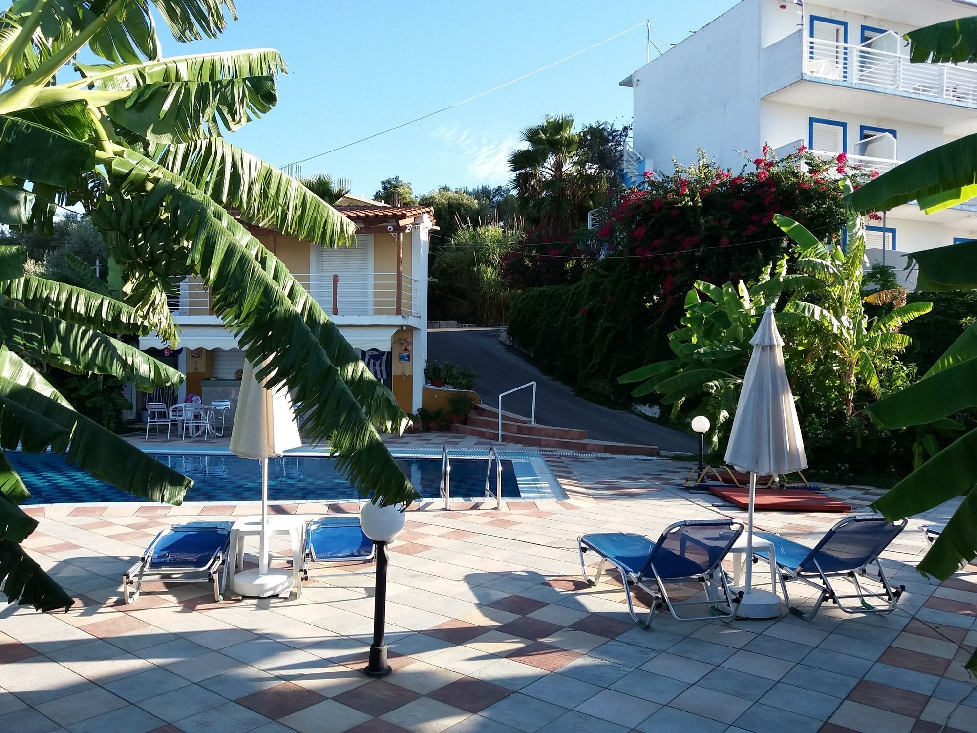 Apartment Yanna &